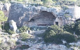 Apartamentos Cala Figuera